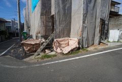 前面道路4.5ｍ×角地の開けた敷地で、車の出し入れ＆切り返しもラクラクです＾＾