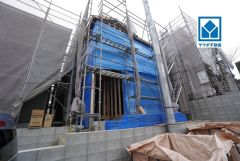 西鉄バス「寺塚」歩3分。天神行き＾＾歩4分圏にセブン、ローソン、ドラモリ、保育園など周辺環境充実しています＾＾