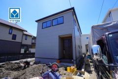 東野小学校(歩5分)＾＾長期優良住宅。西鉄「大保駅」(歩13分・自転車5分/1ｋｍ)