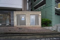 敷地内にゴミ置き場を設けており、日々のゴミ出しがスムーズ＾＾ 重いゴミも短い動線で出せる便利な環境です。
