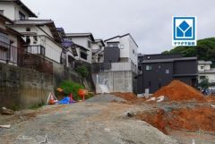 東月隈小学校、目の前＾＾西鉄バス「浦田」歩9分。博多駅行＾＾