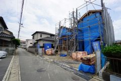 前面道路は北東側約4ｍの公道に面しています＾＾ 