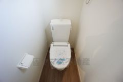 トイレは1階と2階それぞれに設けられています。