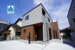 オール電化＾＾西鉄バス停歩1分。歩7分圏にマックスバリュ、コンビニ3種、保育園など周辺環境充実＾＾