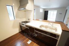 会話をしながら楽しくお料理ができるカウンターキッチン＾＾家族とコミュニケーションをとりながら、楽しくお料理や片付けができそうです＾＾