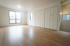 将来にわたって住みやすくプランニングを重ねて設計された間取で日々の生活をしやすい動線を考えた居住空間を創り上げております＾＾