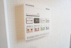 浴室暖房乾燥機完備＾＾花粉やPM2.5対策としても活躍しそうですね＾＾
