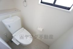 トイレは1階と2階それぞれに設けられています＾＾