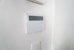 おいだき機能つきなのでお風呂に入る時間が異なるご家庭には嬉しいですね。ボタン一つで快適で便利な生活が＾＾