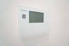 おいだき機能つきなのでお風呂に入る時間が異なるご家庭には嬉しいですね。ボタン一つで快適で便利な生活が＾＾