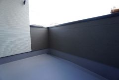 広々としたバルコニー。お洗濯はもちろん、日光浴スペースにも＾＾