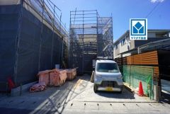 西鉄バス「老司団地」歩5分。快速天神行＾＾外環状線(車3分/1ｋｍ)＾＾外環状線(車3分/1ｋｍ)＾＾