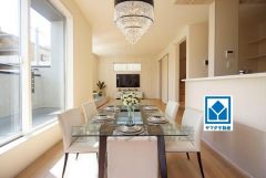 2階リビングはバルコニーに面しており、陽当たりが良く明るい空間＾＾プライバシー確保にもなります＾＾画像はCGによるイメージ画像です。