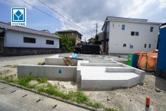 西鉄井尻駅徒歩16分、都心へのアクセス良好。スーパーやコンビニなども近く周辺環境充実。
