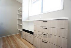 カップボード付き。