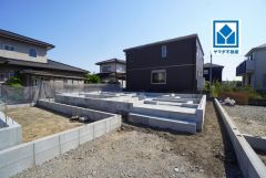 東野小学校(歩5分)＾＾長期優良住宅。西鉄「大保駅」(歩13分・自転車5分/1ｋｍ)