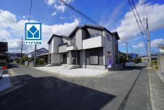 全2区画の新築戸建です＾＾左側が1号棟。