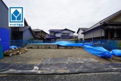 平屋住宅＾＾敷地約72坪。駐車スペース5台分＾＾若葉小(歩4分)。バス「大園内科前」歩5分。JR鳥栖駅行き＾＾ 
