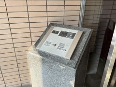 防犯性もばっちり、TVモニター付きインターホン完備。来訪者の顔が見えるので、安心＾＾お子さん1人での留守番時にも活躍しそうです。 