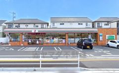 セブンイレブン　那珂川片縄5丁目店