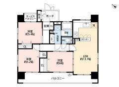 3LDK。南西向き。陽当たり、風通し良好。各居室収納スペースあり＾＾三方角部屋。安心安全オートロック付き。お問い合わせお待ちしております＾＾