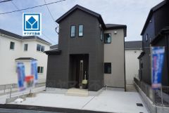 笹丘小(歩4分)＾＾友泉中(歩10分)＾＾西鉄バス「笹丘二丁目」歩5分。天神・博多行＾＾快速も停車。歩8分圏にサニー、デイリー、ドラッグイレブン、保育園など＾＾