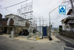 オール電化＾＾角地。JR「南福岡」(自転車5分/1ｋｍ)歩7分圏にサニー、ローソン、コスモス、郵便局など周辺環境充実＾＾