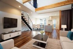 大きな掃き出し窓のあるリビングは、陽光あふれる明るい空間です。ゆったりと寛げる憩いの場となりそうです。CGによるイメージ画像。