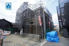  駐車も楽々の敷地面積50坪以上です。ゆとりある2台分の駐車スペースを確保＾＾