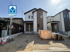 西鉄バス「警弥郷一丁目」停歩2分＾＾歩8分圏にマルキョウ、ダイキョーバリュー、セブン、ファミマ、コスモス、保育園、郵便局など周辺環境充実＾＾