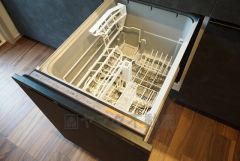 炊事時間を大幅に短縮できる食器洗浄乾燥機付き＾＾食器を洗う手間が減るので家族とのコミュニケーションの時間や自分の時間が増えますね。 