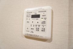 浴室暖房乾燥機完備＾＾花粉やPM2.5対策としても活躍しそうですね＾＾