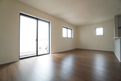 将来にわたって住みやすくプランニングを重ねて設計された間取で日々の生活をしやすい動線を考えた居住空間を創り上げております＾＾