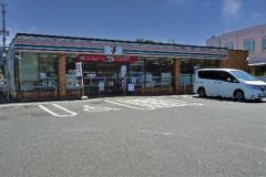 セブンイレブン　筑紫野紫4丁目店
