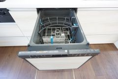 炊事時間を大幅に短縮できる食器洗浄乾燥機付き＾＾食器を洗う手間が減るので家族とのコミュニケーションの時間や自分の時間が増えますね。 