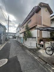 前面道路。