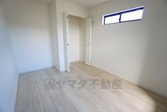 クローゼット付き。洋服などの収納も困りません＾＾