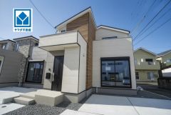 南向き・広々23帖4LDK＾＾徒歩5分圏内：小学校、スーパー、コンビニ、最寄りバス停