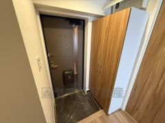 ご家族の靴をスッキリと片付けられるシューズボックス付きの玄関です＾＾スッキリと片付いた玄関は気持ちがいいです。 