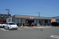 セブンイレブン　鳥栖蔵上2丁目店