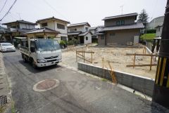 前面道路は北側約4ｍの公道に面しています＾＾