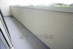 バルコニーは足元撥水加工済み。