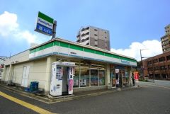 ファミリーマート　福岡長浜