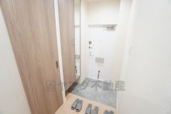 ご家族の靴をスッキリと片付けられるシューズボックス付きの玄関です＾＾スッキリと片付いた玄関は気持ちがいいです。