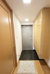 ご家族の靴をスッキリと片付けられるシューズボックス付きの玄関です＾＾スッキリと片付いた玄関は気持ちがいいです。 