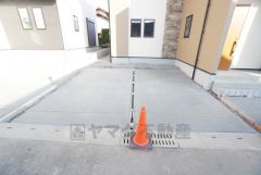 カースペースは並列2台分＾＾