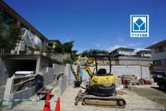 西鉄バス「寺塚」歩3分＾＾天神行。歩4分圏にセブン、ローソン、ドラモリ、保育園など周辺環境充実しています＾＾