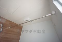 浴室暖房乾燥機付きなので梅雨時期などのお洗濯に便利ですね＾＾