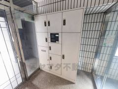 宅配ボックス付き。不在時でも安心安全です＾＾