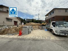 敷地約63坪＾＾4LDK。歩9分圏にダイレックス、セブン、コスモス、西シ福銀など周辺環境充実しています＾＾